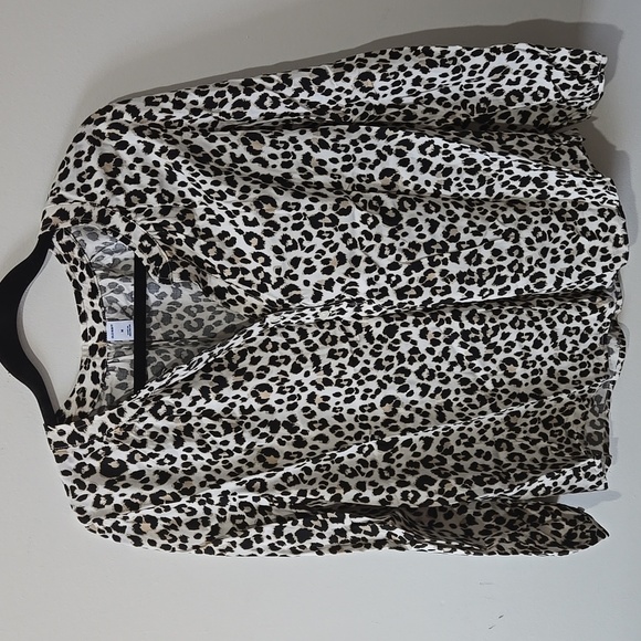 Old Navy Ladies Size M Long Sleeve Blouse - Picture 1 of 8